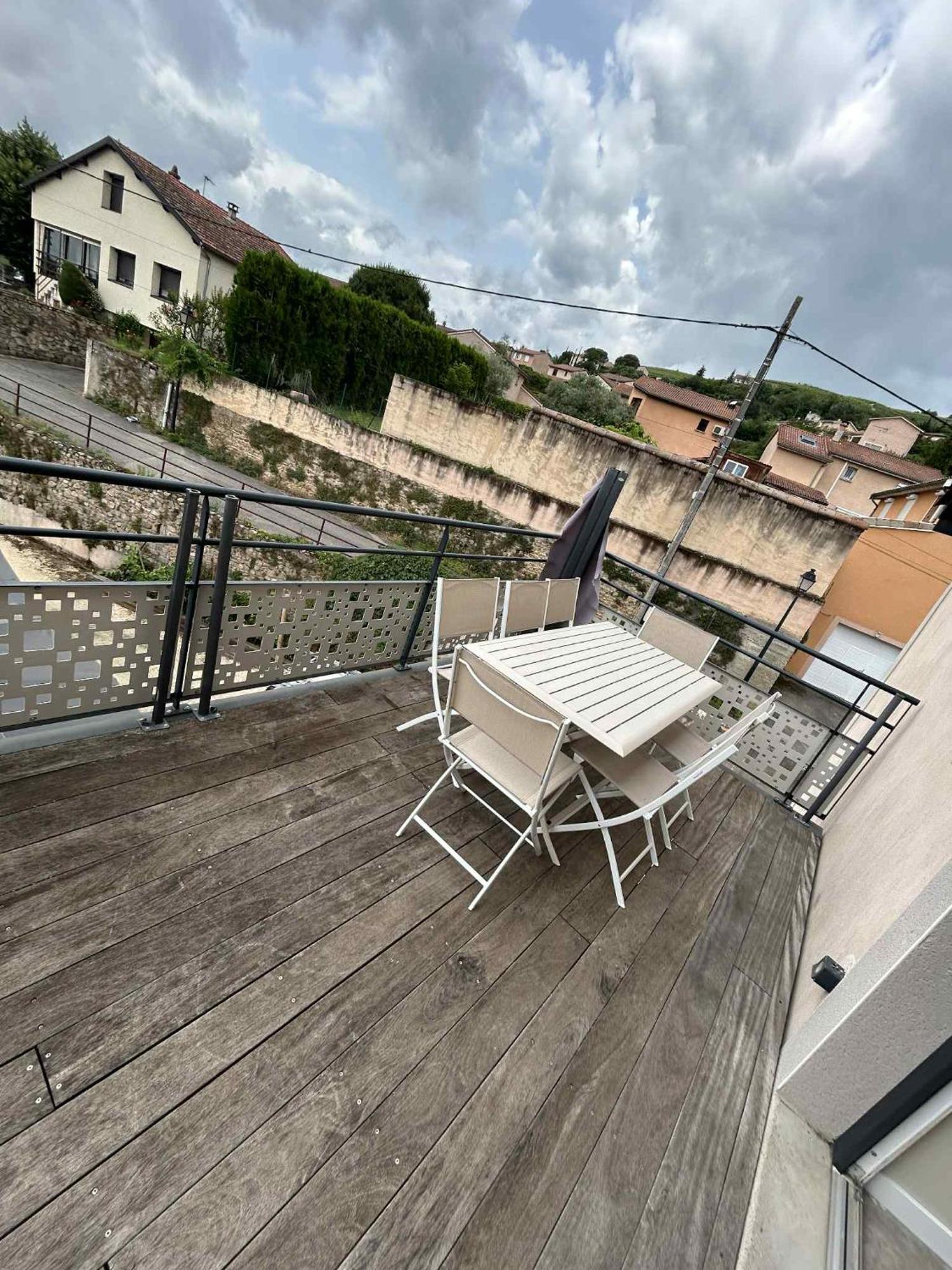 7 Personnes Apartment Chavanay